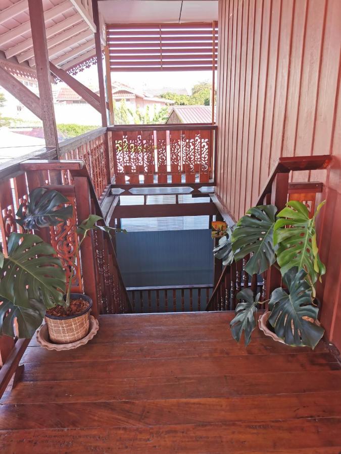 Chanida Home Ayutthaya Bagian luar foto